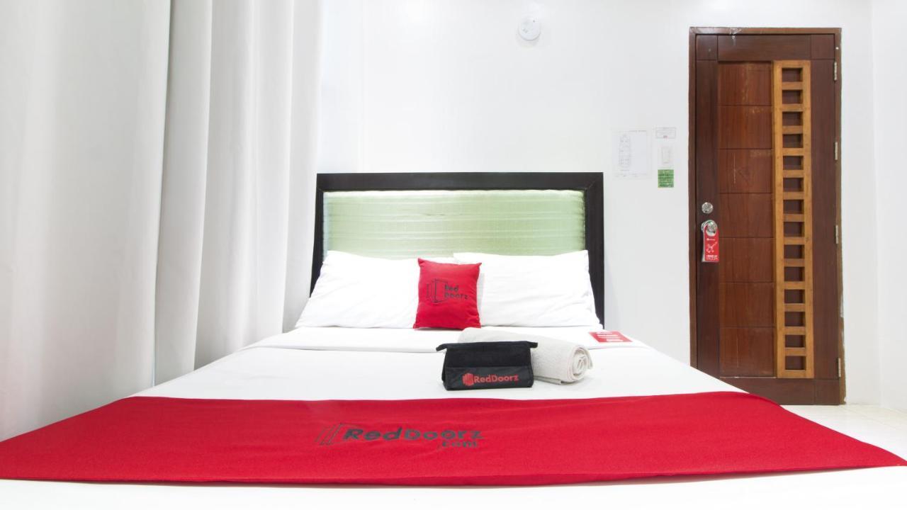 Reddoorz @ Real Fatima Tacloban Hotel Anibong Exterior photo