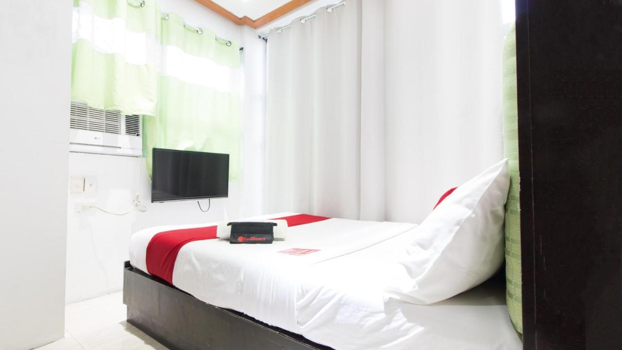 Reddoorz @ Real Fatima Tacloban Hotel Anibong Exterior photo